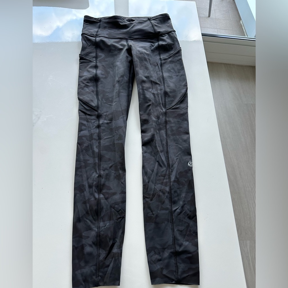 Lulu lemon size 4 pants